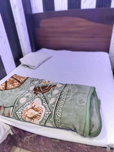 Room 5, Hotel Deepdarshan Inn, Kaushambi