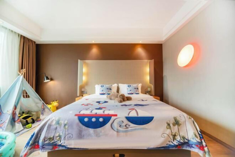 Bedroom 4, Campanile Hotel (Shenzhen Guanlan High-tech Park), Shenzhen