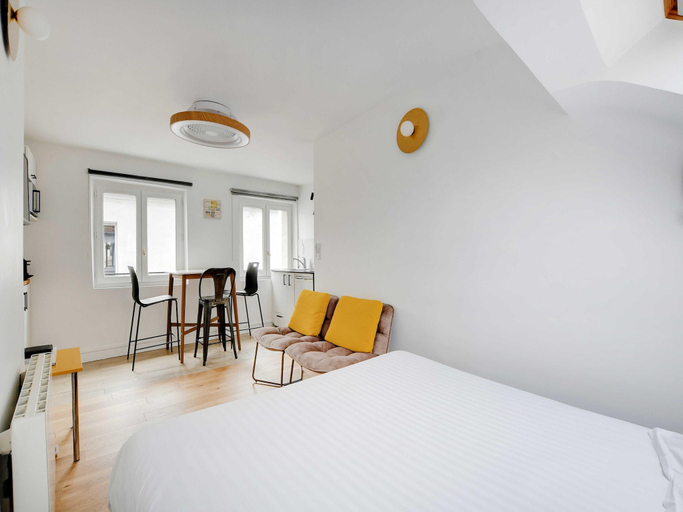 Bedroom 4, Charming Studio for 2 People - Bastille, Paris