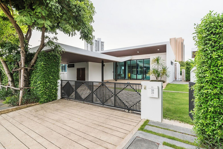 Exterior & Views, Movenpick Pool Villa's 1FL, Sattahip