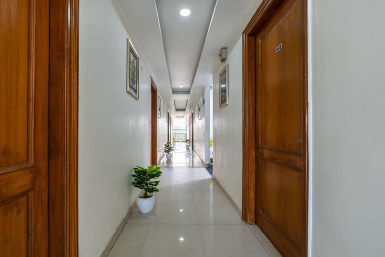 Living area 3, Hotel Admire Expressway BY ASPL, Gautam Buddha Nagar