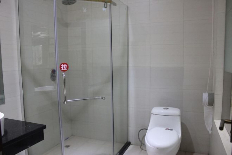 Bathroom 4, Guangzhou Xinyuan Hotel (Huadu Shiling Branch), Guangzhou