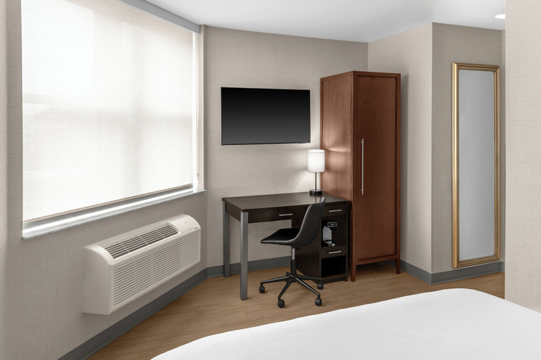 Bedroom 5, The Solita Soho Hotel, New York