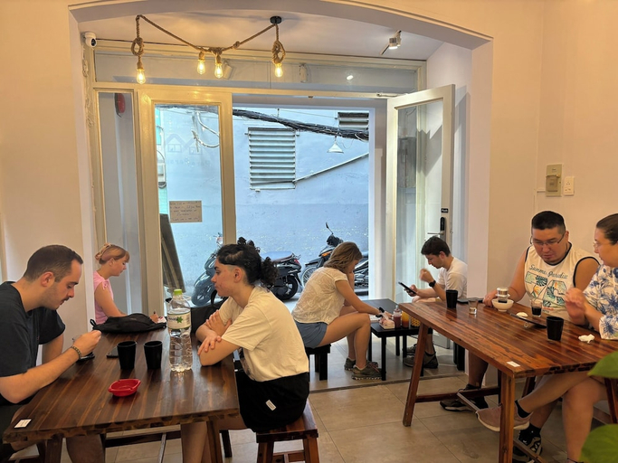 Food & Drinks, The Local Home, District 1