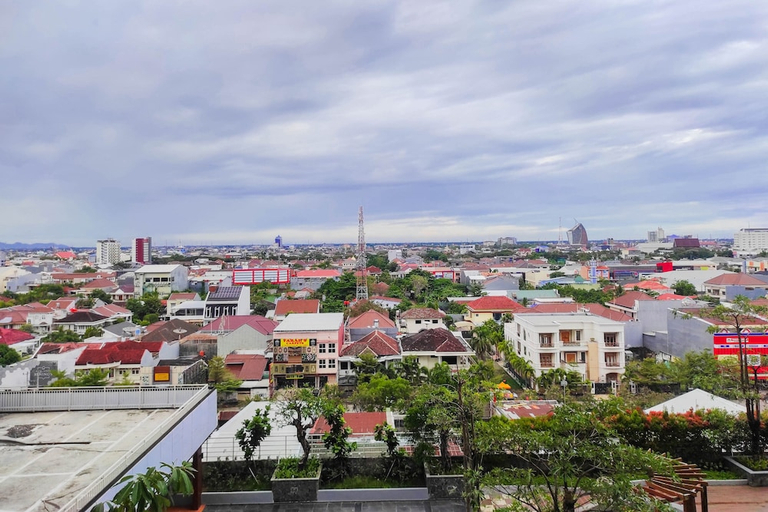 Exterior & Views 2, Comfy And Minimalist Studio At Vida View Apartment, Makassar
