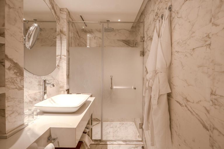 Bathroom 5, Steigenberger Pyramids Cairo, Al-Ahram