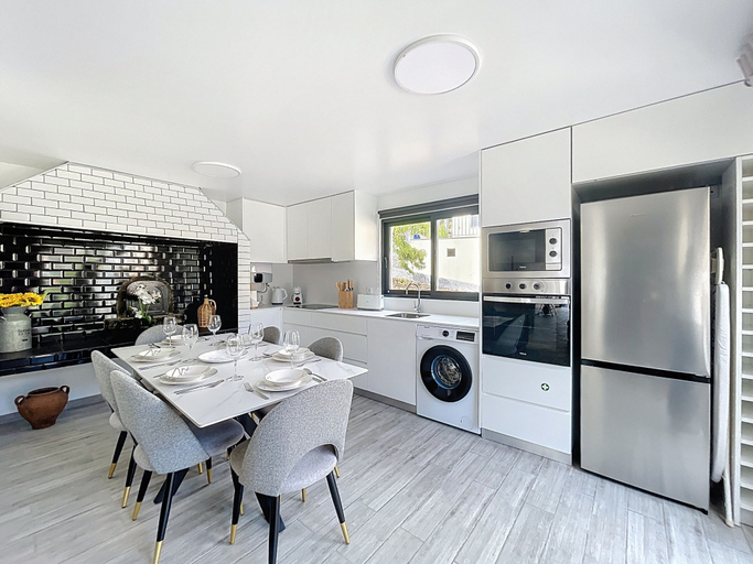 Room 2, Juliana s House 1 by Atlantic Holiday, Ribeira Brava