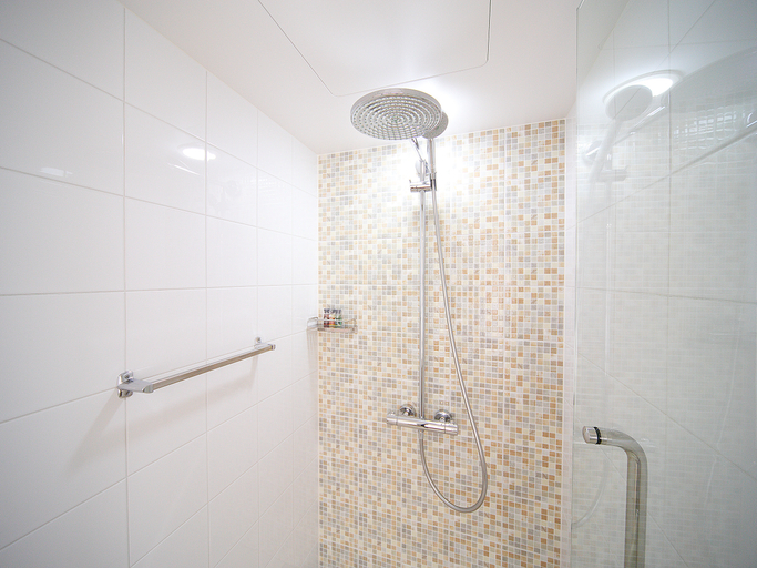 Bathroom 4, Grand Mercure Lake Hamana Resort & Spa, Hamamatsu