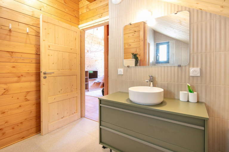 Bathroom 2, Mountain Chalet in Saint-jean-d'arves, Savoie