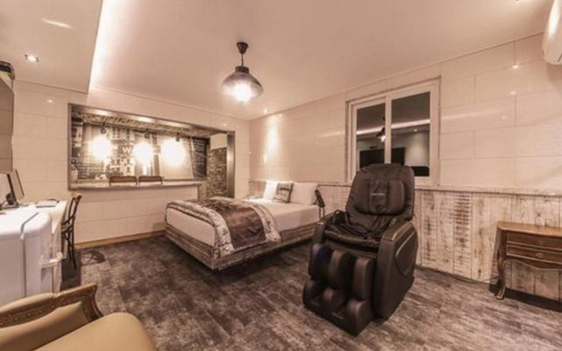 Bedroom 2, Gumi Indong Hotel Europe 1st Branch, Gumi