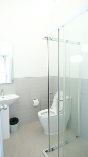 Bathroom 4, The Square 101, Bang Na