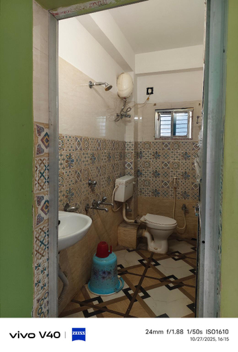 Bathroom, Mir Residency ( Lalita Guest Inn), Purba Medinipur