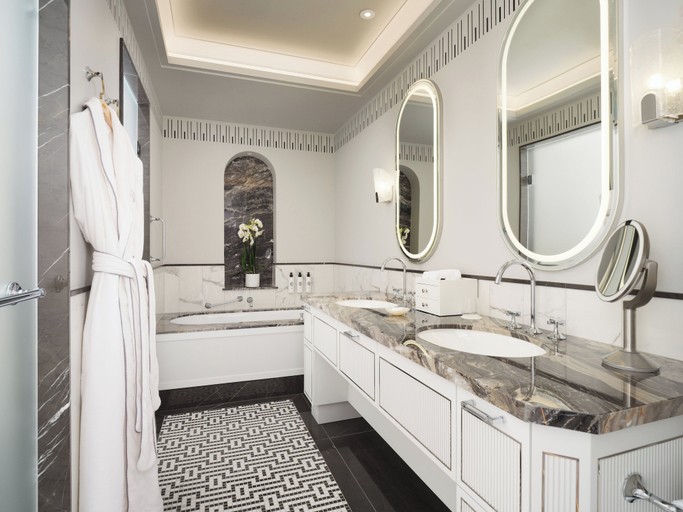 Bathroom 5, Mandarin Oriental, Vienna, Wien