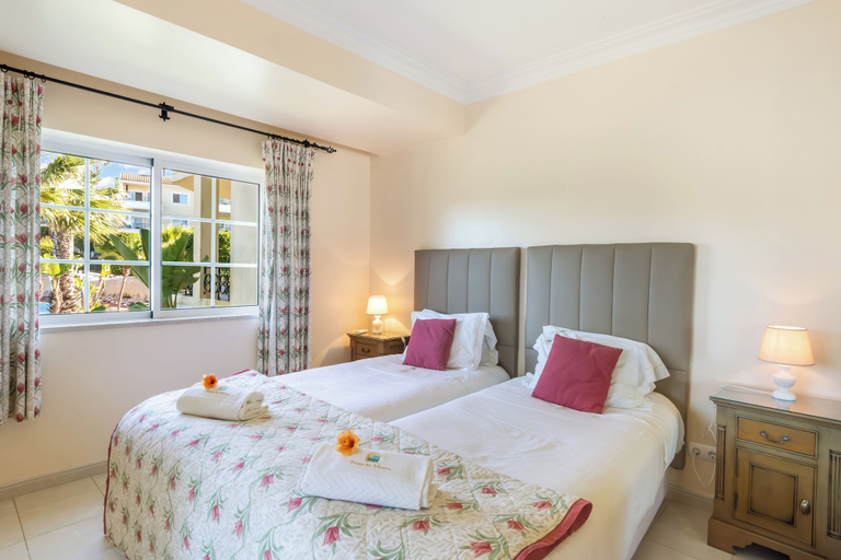Bedroom 4, Presa de Moura, Lagoa