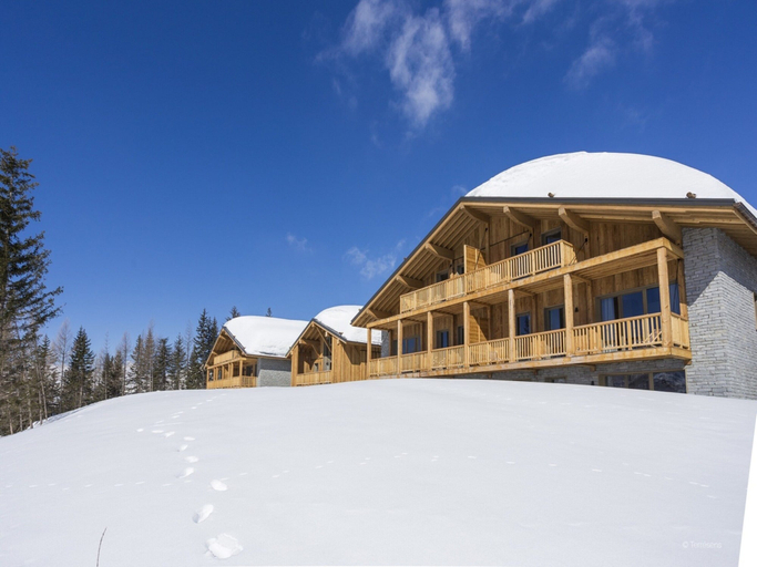 Exterior 1, Apartment in La Rosiere With Alpine Views, Savoie
