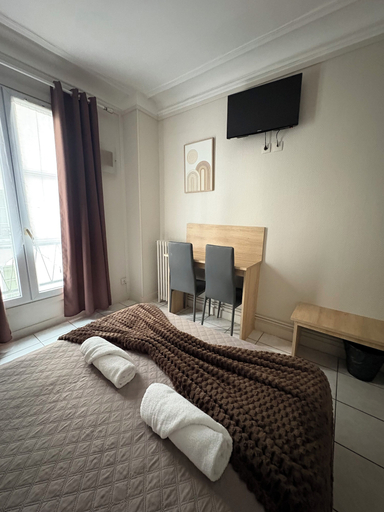 Bedroom 3, Hôtel du MontLouis, Paris