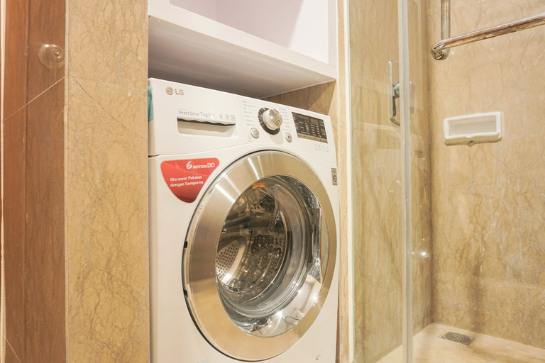Bathroom 3, Premium and Spacious Studio Apartment at Capitol Park Residence, Central Jakarta