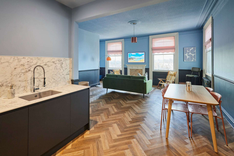 Room 4, Host Stay 18 The Zetland, Redcar and Cleveland