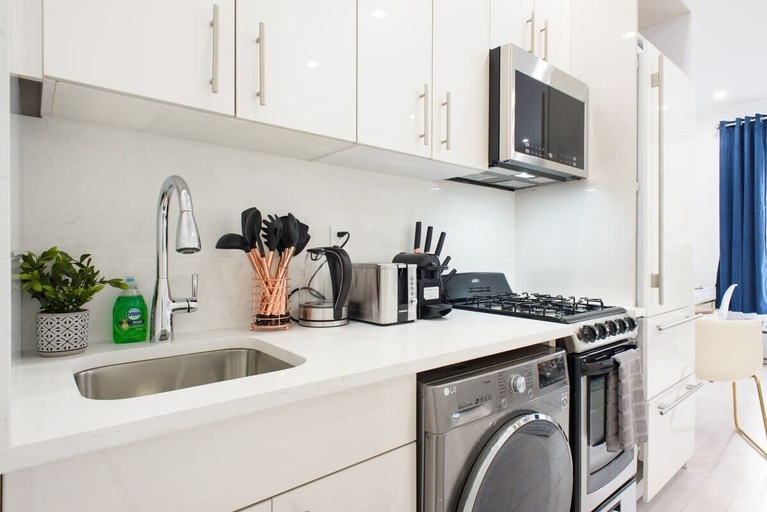 Private kitchen 4, 149 East Apartment, New York