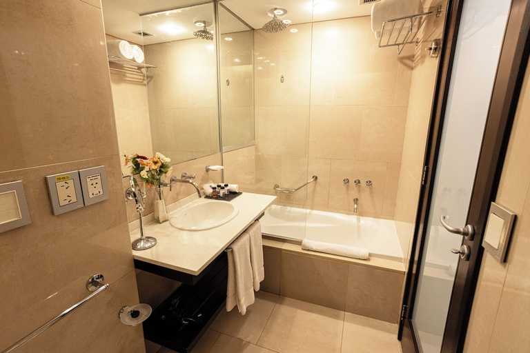 Bathroom, Libertador Hotel, Distrito Federal