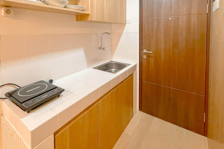 Others 2, Enjoy Living Studio at Apartment Sentraland Medan By Travelio, Medan