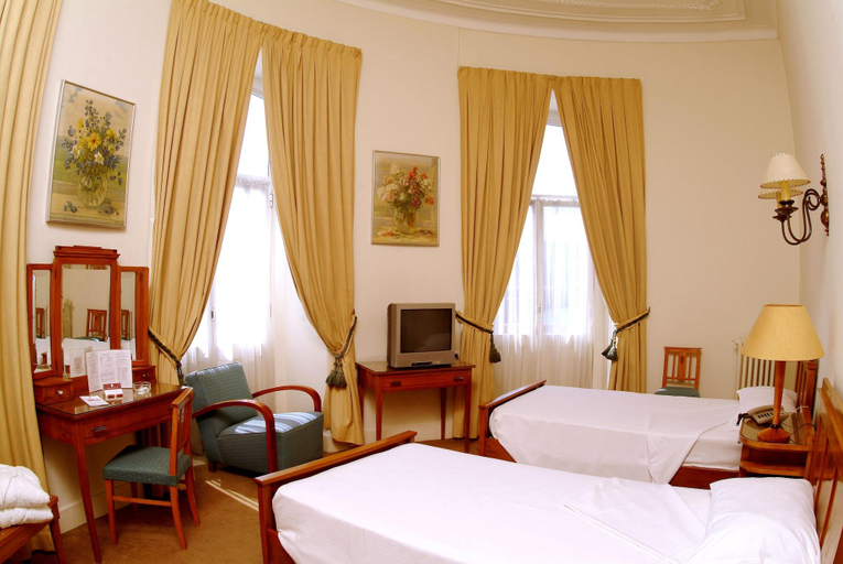 Bedroom 3, Hotel Astoria, Coimbra