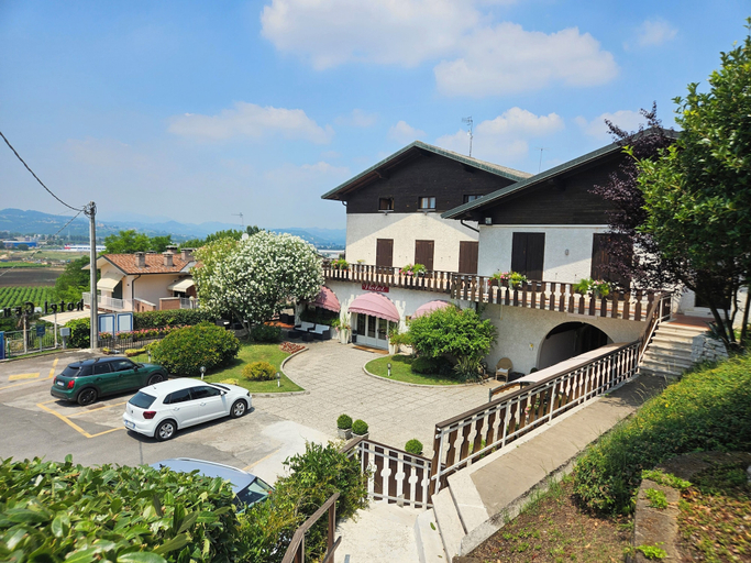 Exterior & Views 2, Hotel New Genziana, Vicenza