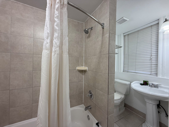 Bathroom 5, The Baron Hotel, Washington D.C.