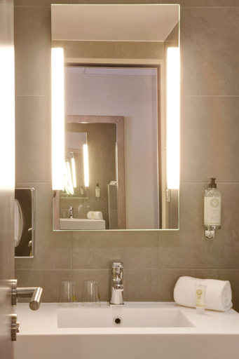 Bathroom 4, Best Western Plus Paris Velizy, Yvelines
