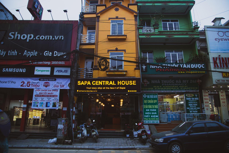 Exterior & Views 1, Nhật's Sapa Central Hostel, Sa Pa