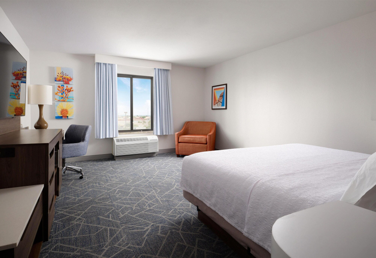 Bedroom 3, Hampton Inn & Suites Las Vegas-Red Rock/Summerlin, Clark