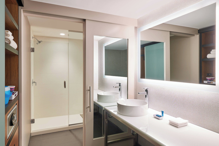 Bathroom 4, Aloft by Marriott Austin Downtown, Travis