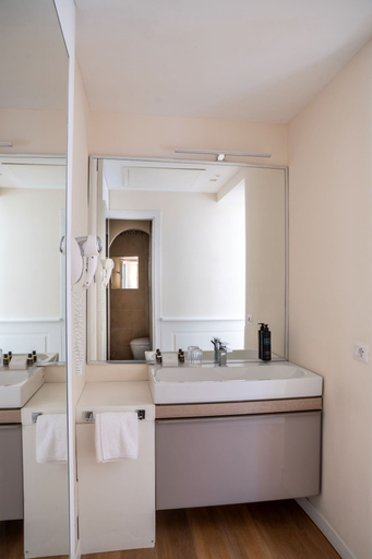 Bathroom 4, Hotel Scalinata di Spagna, Rome