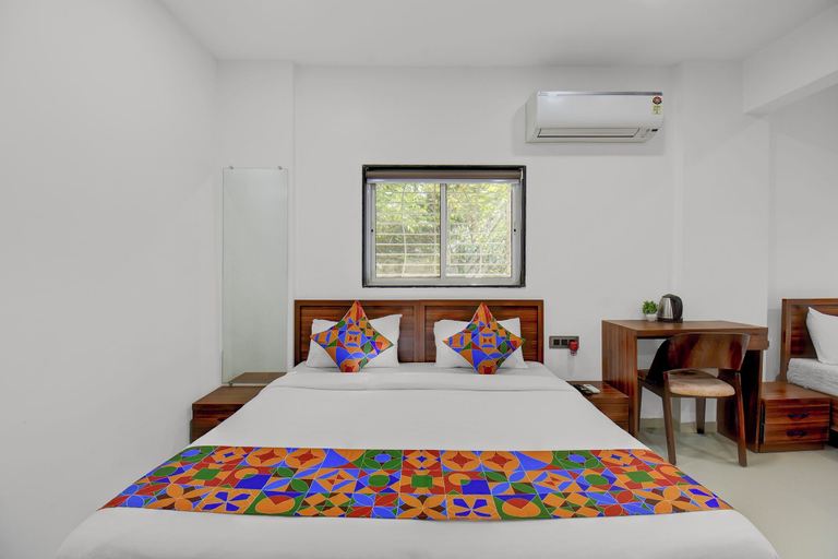 Room 4, Fabhotel Ans Kp Annex, Pune