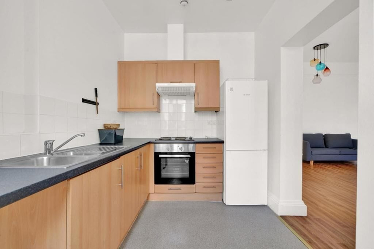 Shared kitchen, Bedford Place London, London