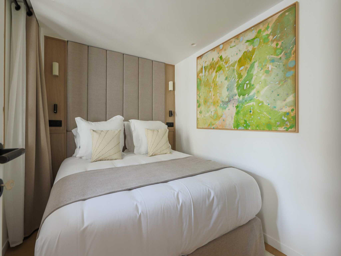 Bedroom 2, Magnificent apartment -1BR-4P- Canal Saint-Martin, Paris