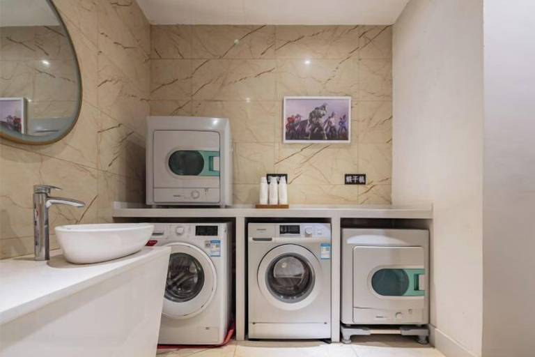 Bathroom 3, IU Hotels, Jingmen