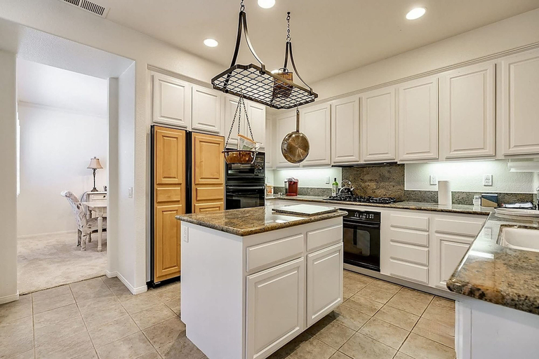 Private kitchen, Allura Carmel Valley - 4 BR 4 BA, San Diego