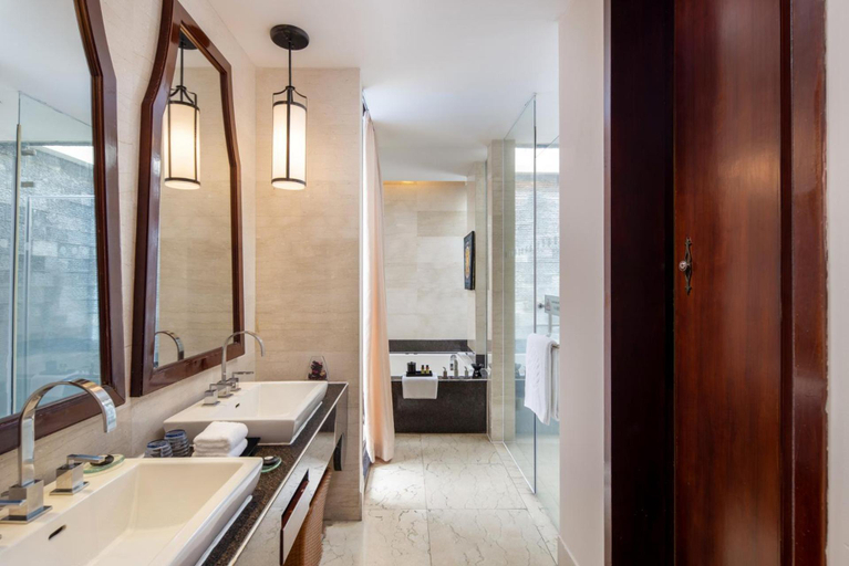 Bathroom 5, Pullman Sanya Yalong Bay Villas & Resort, Sanya
