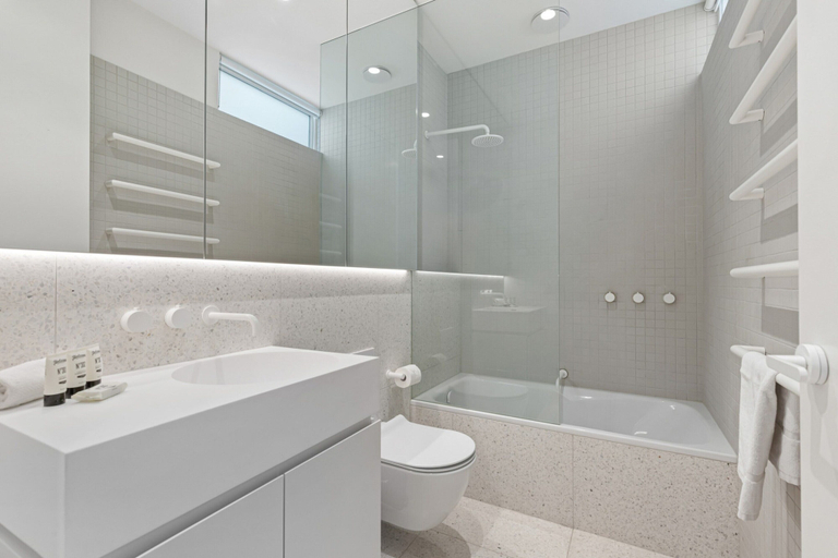Bathroom 3, Stylish 2-bed Victorian Terrace in Carlton, Melbourne