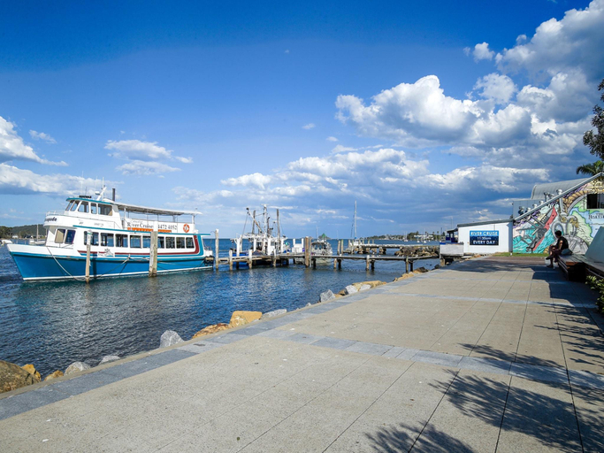 Others 5, Comfy 2-Bedroom Apartment with a Clyde River View, Eurobodalla