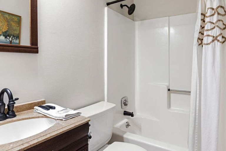 Bathroom 4, Romar Beach 112 2 Bedroom Condo by RedAwning, Baldwin