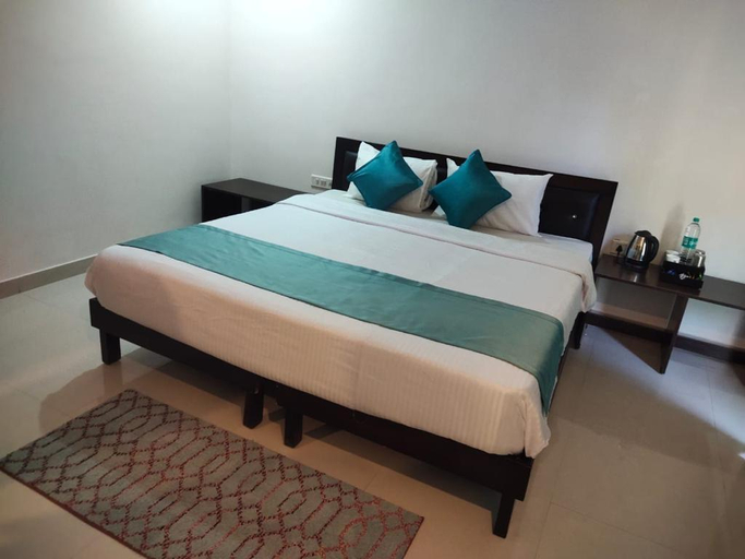 Bedroom 3, SQUARE INN Cosmopolitan, Bangalore Rural