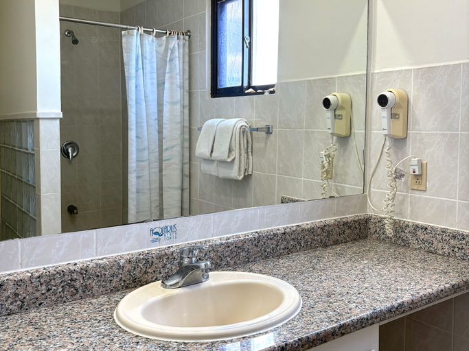 Bathroom 5, Aquarius Beach Tower, Saipan