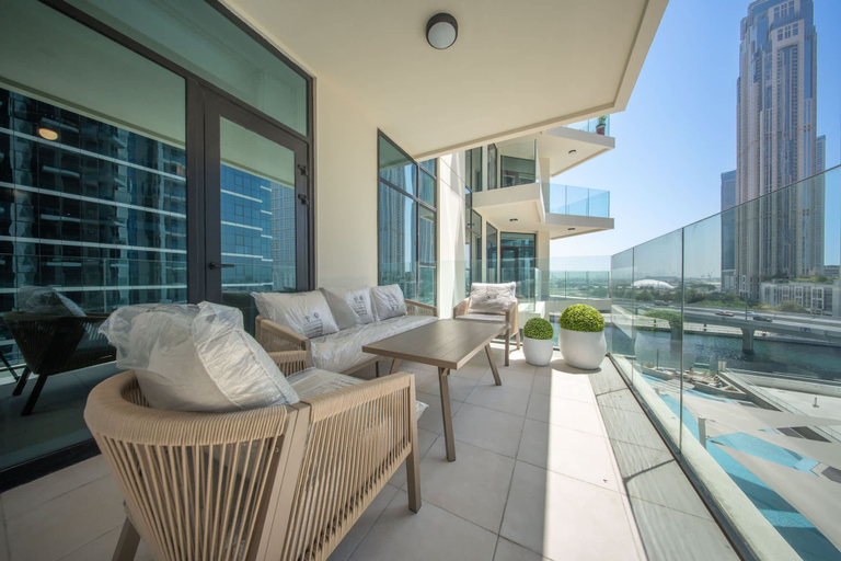 Room 2, Extravagant 2 Bedroom in Urban Oasis Perfect for 6, Dubai