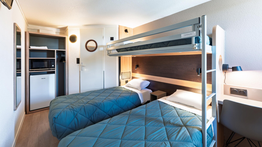 Bedroom 3, Premiere Classe Bordeaux Ouest - Eysines, Gironde