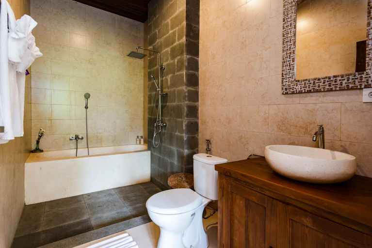 Bathroom 4, Oka Suite Sebatu Ubud, Gianyar