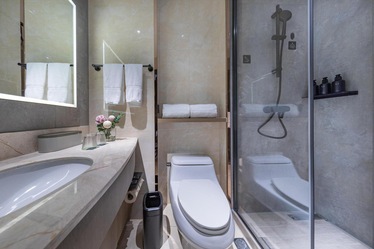 Bathroom 3, Atour X Hotel Ningbo Station Liuting Street, Ningbo