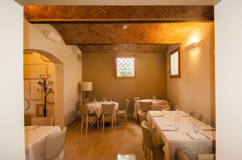 Food & Drinks 5, Hotel Villa Maranello, Modena