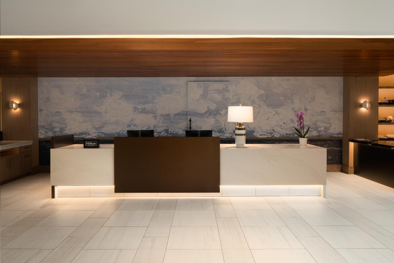 Public Area 2, DoubleTree by Hilton Providence Airport Warwick, Kent